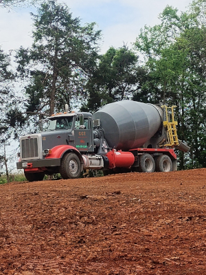 Ready-Mix Concrete in Powell, Tennessee